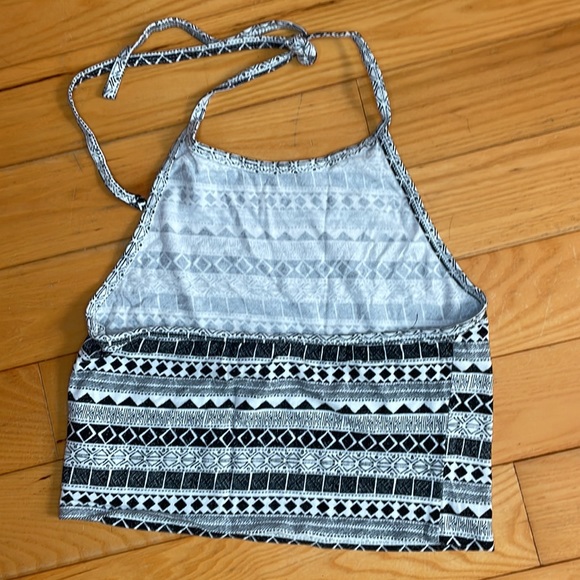 Tribal Print Halter Top - Picture 2 of 3